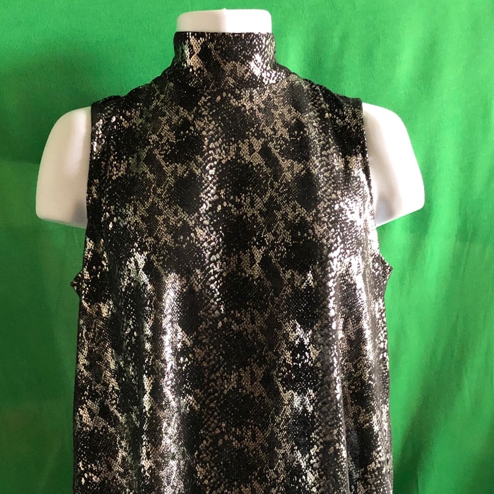 Jones New York signature.xxl sleeveless shirt